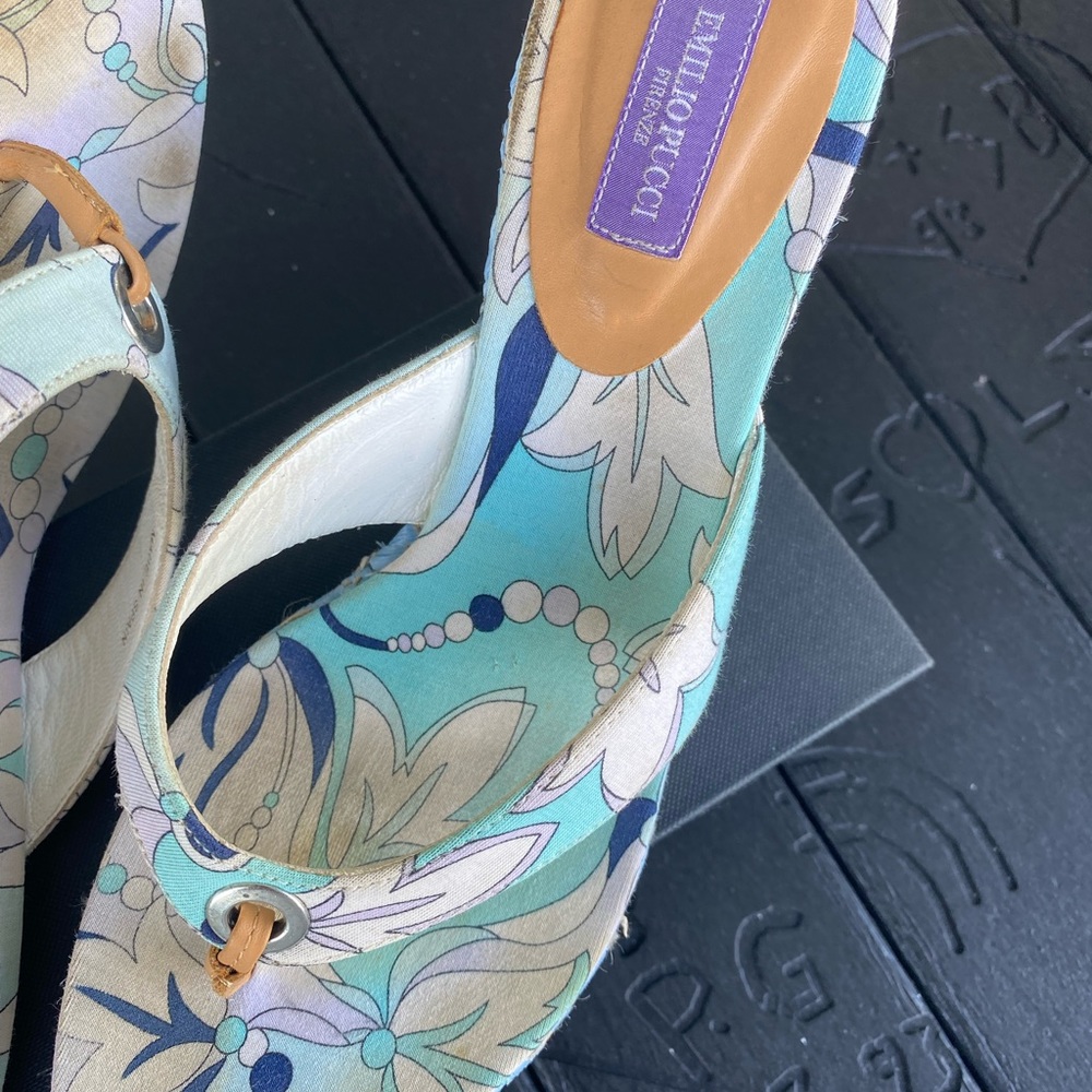 Pucci sandals with 4 inch heels  Size 7